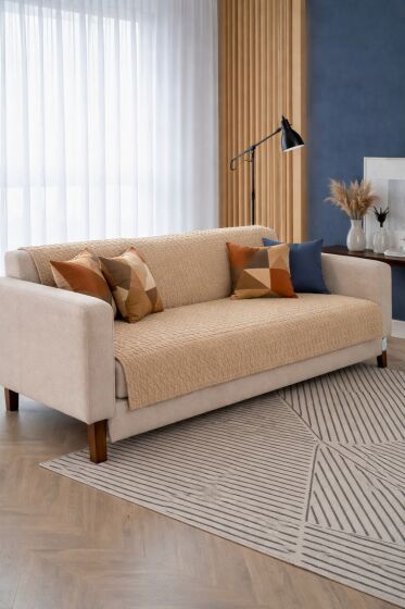 Liva Pelüş Kaymaz Tabanlı Koltuk Örtüsü 170x215 Cm Bej - Çeyiz Diyarı