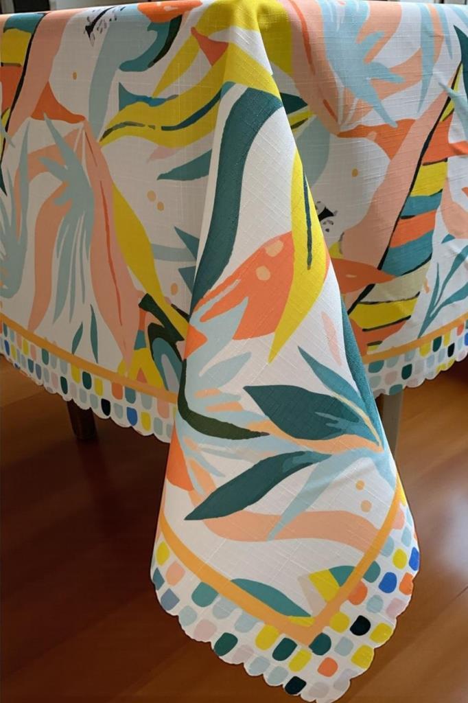 Lunara Dertsiz Masa Örtüsü 150x300 cm - 4