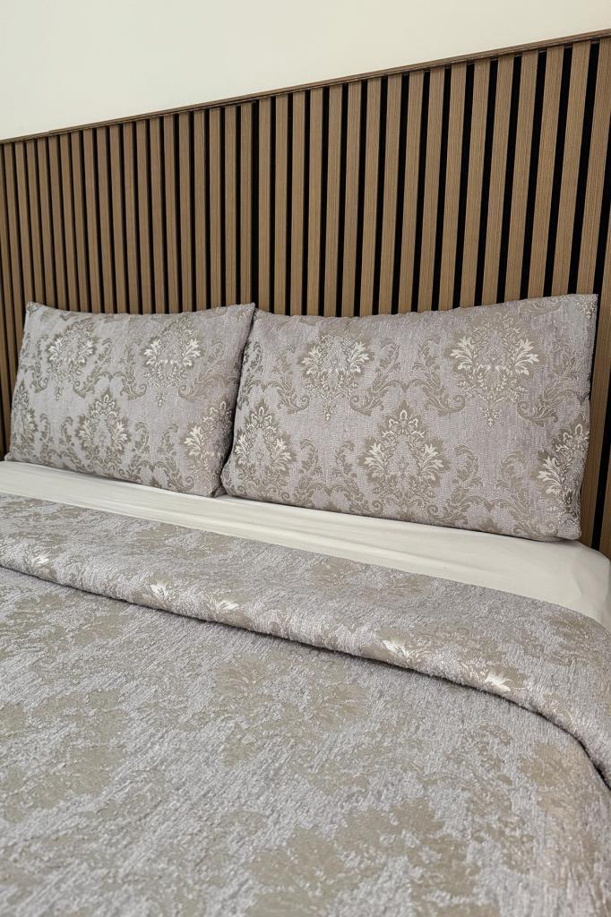 Luxe 3 Parça Çift Kişilik Yatak Örtüsü 235x245 cm - 2