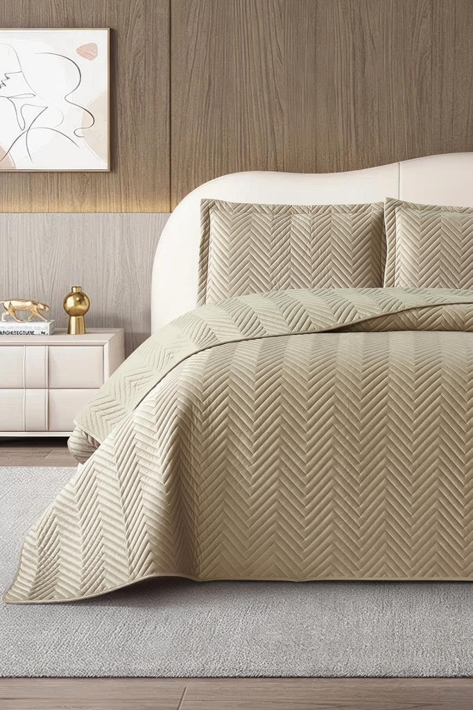 Malta Çift Kişilik Lüks Kadife 240x260 cm Yatak Örtüsü Bej - 1