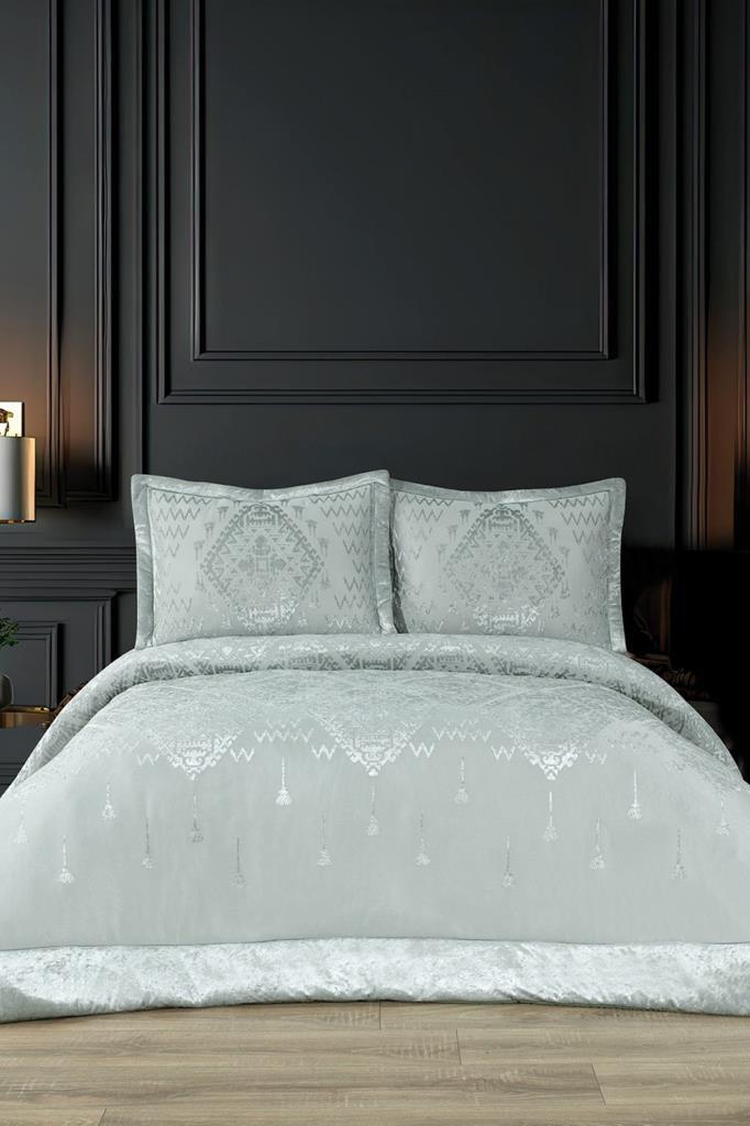 Mercan Elyaf Dolgulu Çift Kişilik 250x255 Cm Yatak Örtüsü Adaçayı - 1