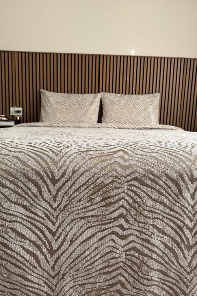 Moire 3 Parça Çift Kişilik Yatak Örtüsü 235x245 cm - 3