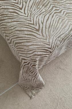 Moire 3 Parça Çift Kişilik Yatak Örtüsü 235x245 cm - 6