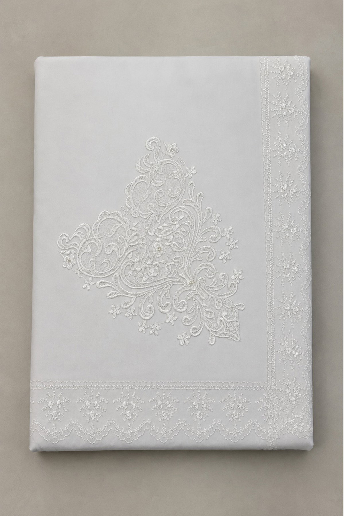 Müjde Saten Lüks Nişan Bohçası 90x90 cm Krem - 1