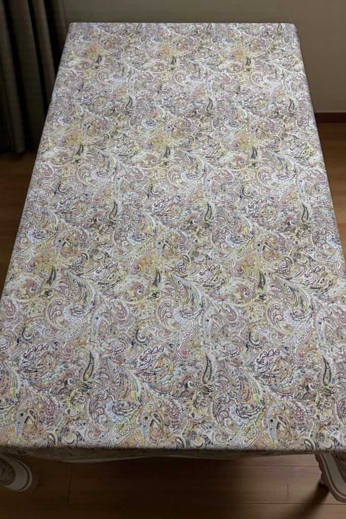 Nevra Dertsiz Masa Örtüsü 150x150 cm Kahve - 2