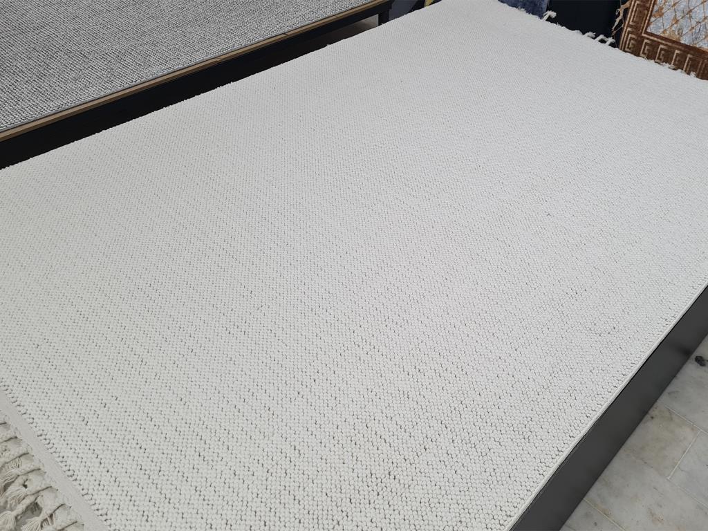 Otantik Krem Dikdörtgen Halı 160x230cm - 1