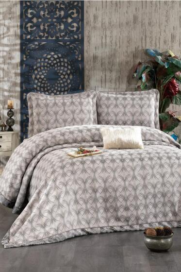 Podyum Şönil Çift Kişilik Yatak Örtüsü 260x260 cm Vizon - Çeyiz Diyarı