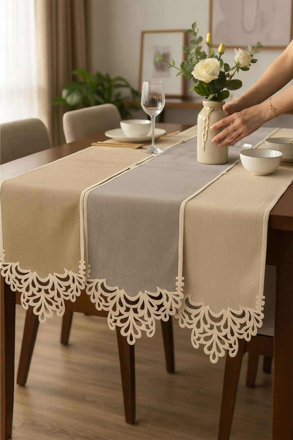 Queen Keten Aplikeli Runner 40x100 cm - 1