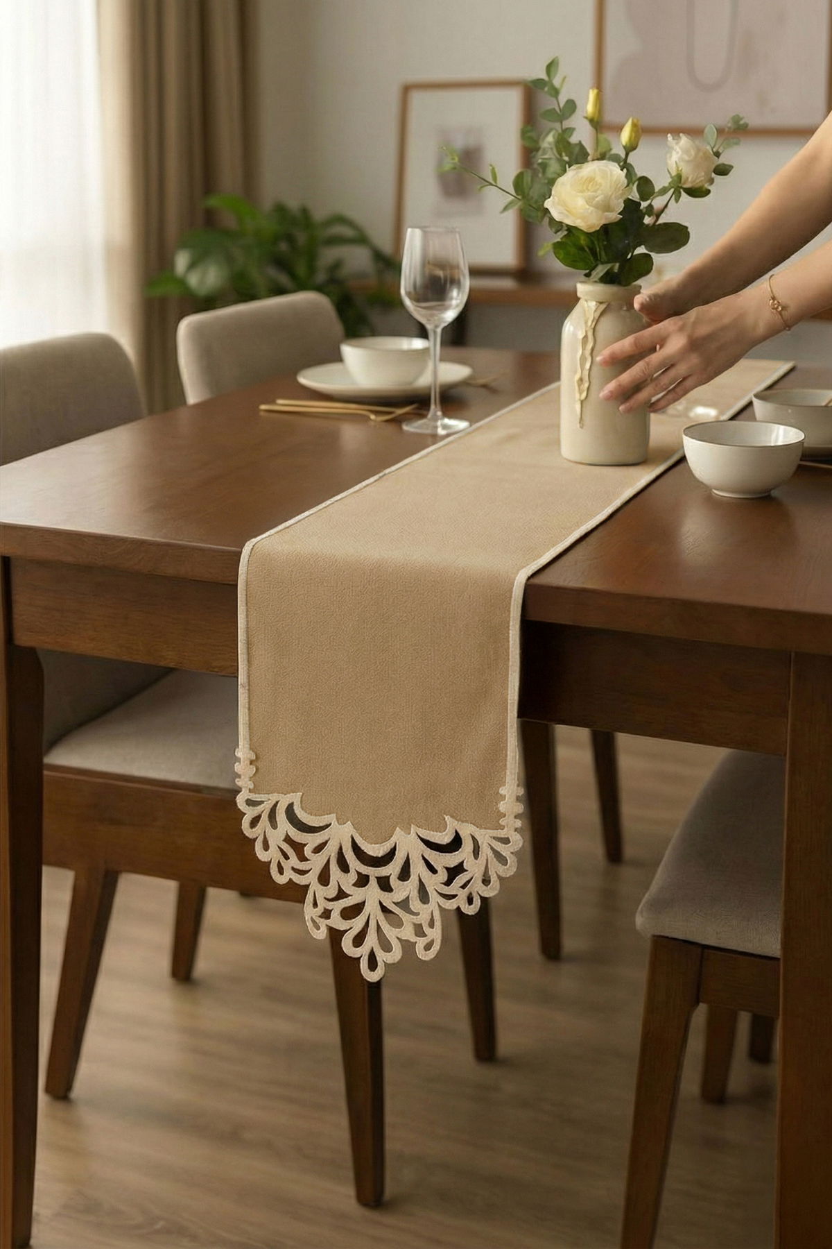 Queen Keten Aplikeli Runner 40x120 cm - 4