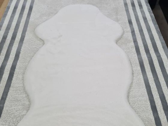 Rabbit Postu Tüylü Kaydırmaz Halı 80x150 Cm Beyaz - Çeyiz Diyarı