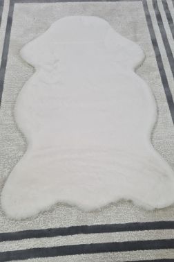 Rabbit Postu Tüylü Kaydırmaz Halı 80x150 Cm Beyaz - 3