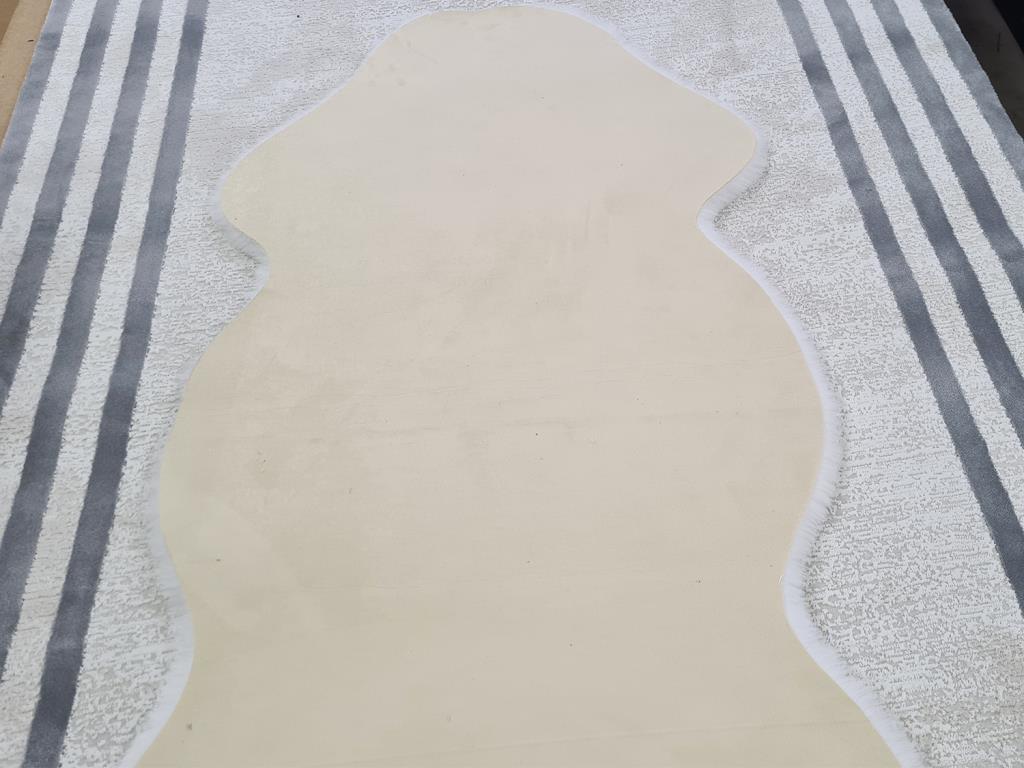 Rabbit Postu Tüylü Kaydırmaz Halı 80x150 Cm Beyaz - 4