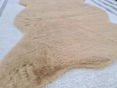 Rabbit Postu Tüylü Kaydırmaz Halı 80x150 Cm Cappucino - 2