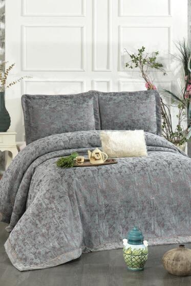 Sara Şönil Çift Kişilik Yatak Örtüsü 260x260 cm Turkuaz - Çeyiz Diyarı