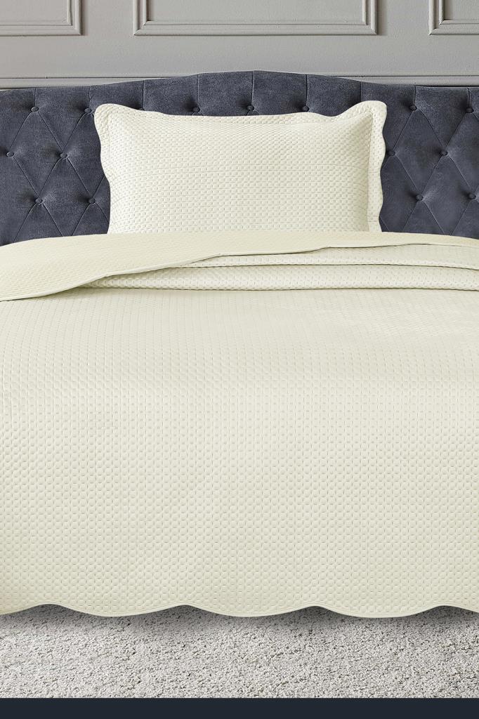 Silvia Tek Kişilik Lüks Kadife Yatak Örtüsü Krem - 1