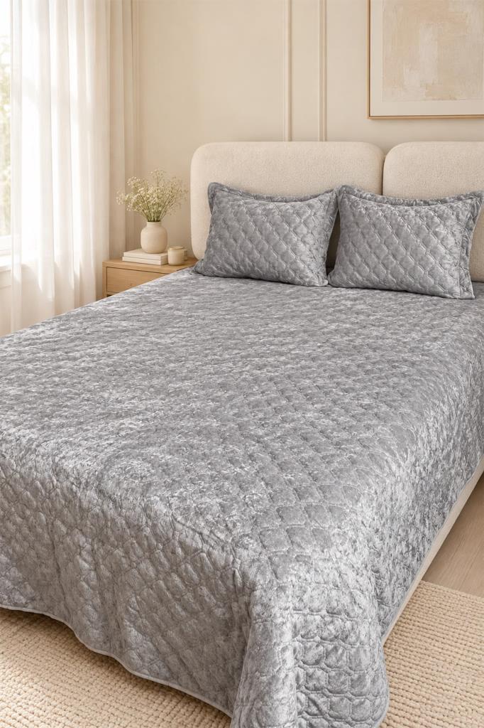 Simay Kadife 250x250 cm Çift Kişilik Yatak Örtüsü Gri - 3