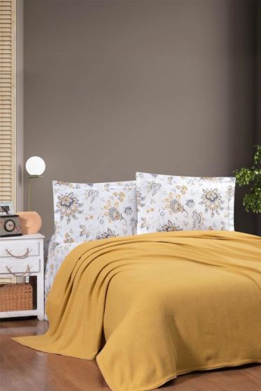 Taç Kristal Vita Ponponlu Çift Kişilik Pike Takımı Hardal - Kristal