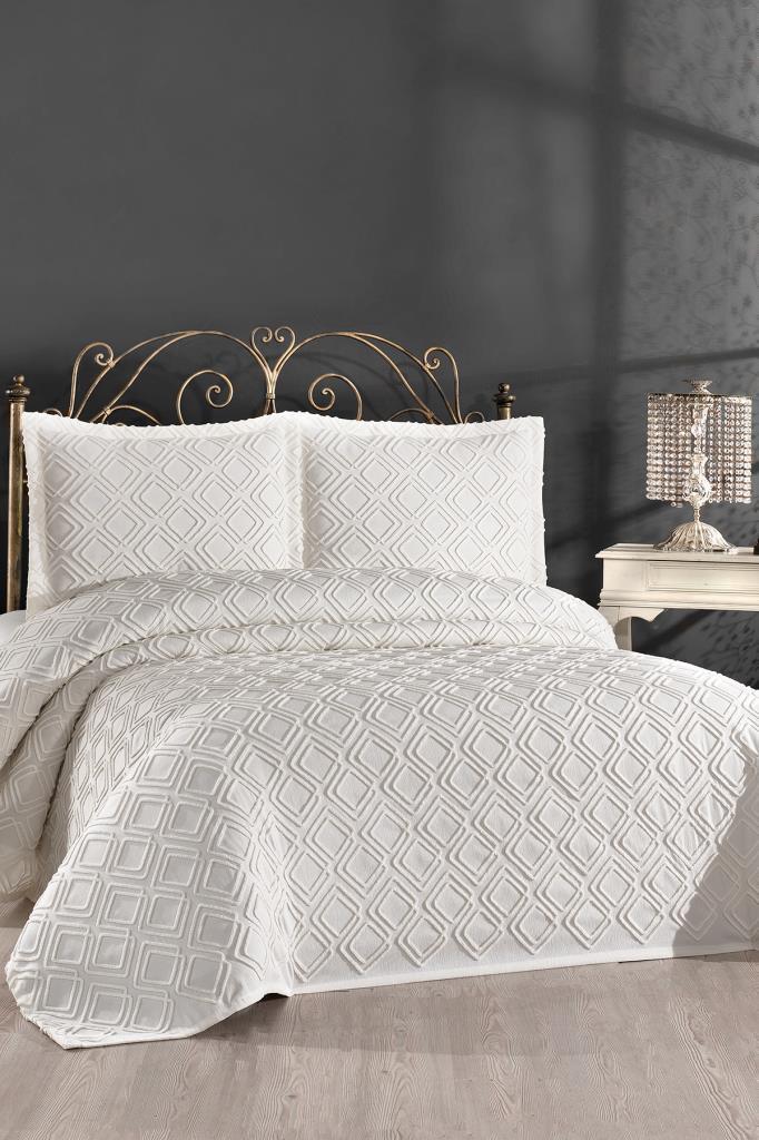 Velisa Çift Kişilik Şönil Desenli 235x250 cm Pike Takımı Krem - 1