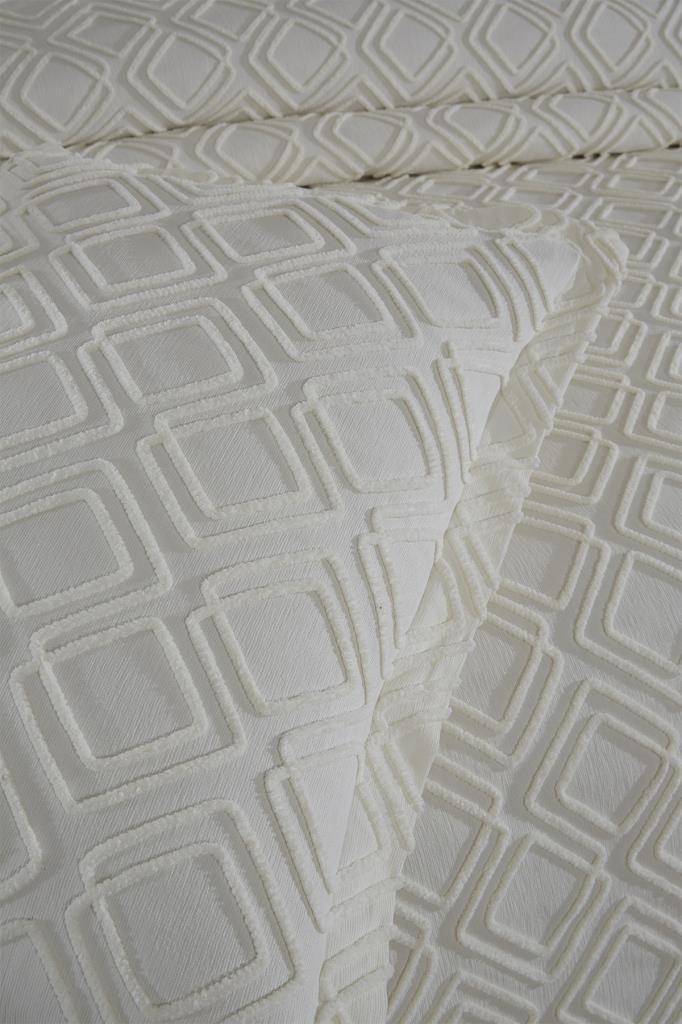Velisa Çift Kişilik Şönil Desenli 235x250 cm Pike Takımı Krem - 4