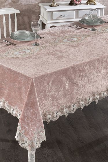 Verda Fransız Güpürlü Kadife Masa Örtüsü Pudra - Çeyiz Diyarı