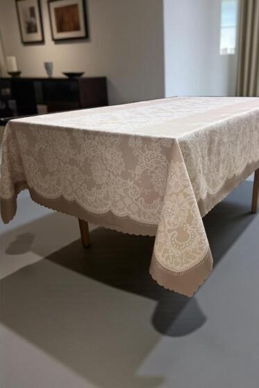 Zaraf Dertsiz Masa Örtüsü 150x150 cm Kahve - Çeyiz Diyarı