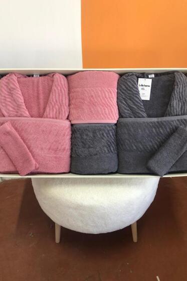 Zebra 8 Parça Aile Bornoz Takımı Gül Kurusu - Antrasit - Çeyiz Diyarı