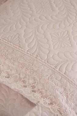 Zoya Dantelli Kapitoneli Ultrasonik Çift Kişilik Yatak Örtüsü Pudra - 4